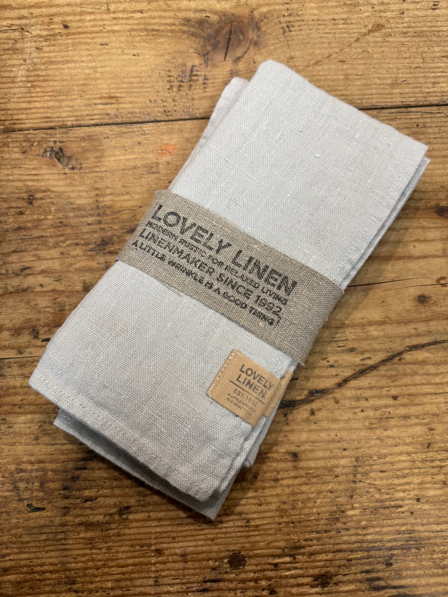 Lovely Napkins Light Grey