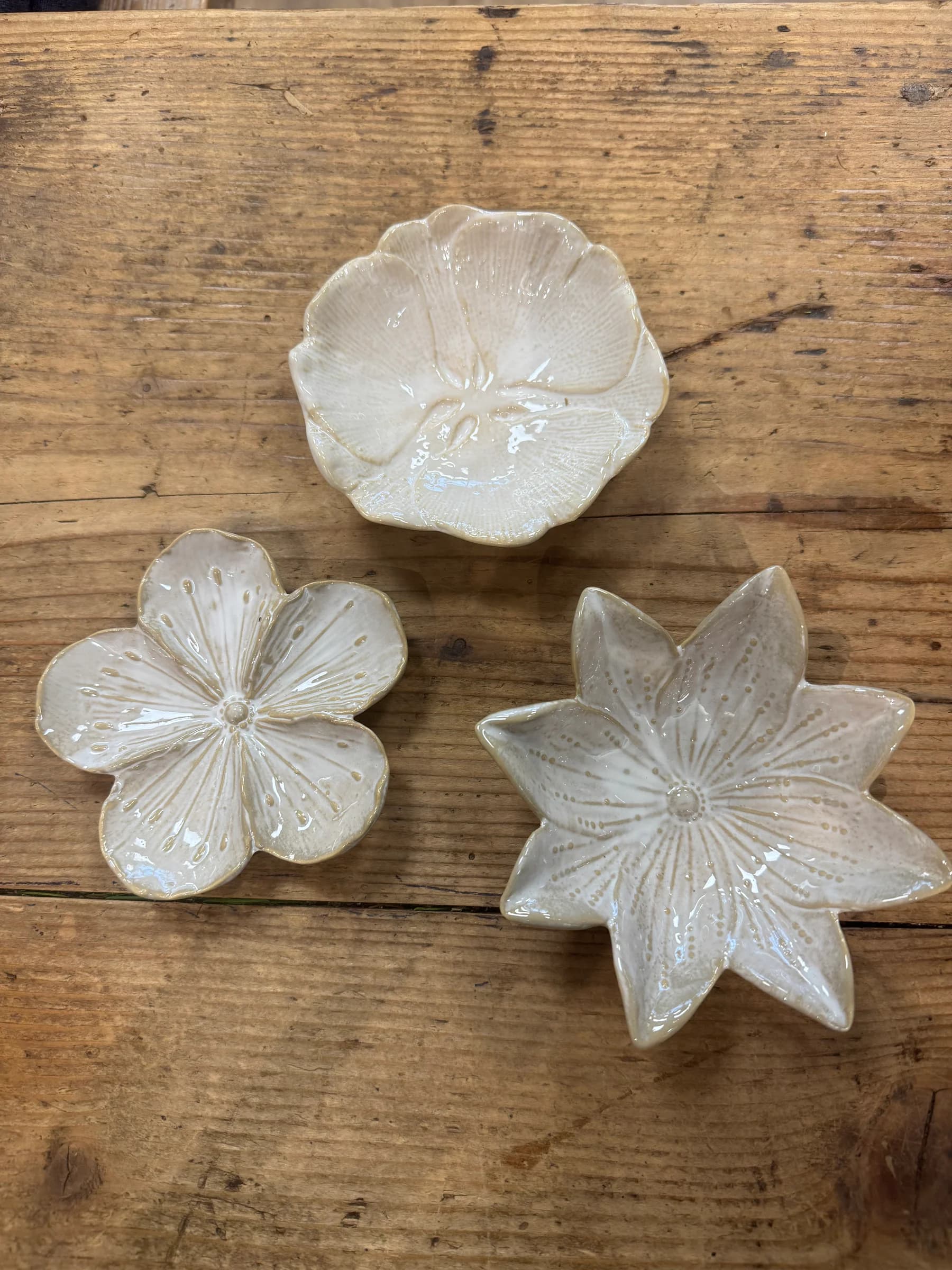 Liya ceramic tray off white