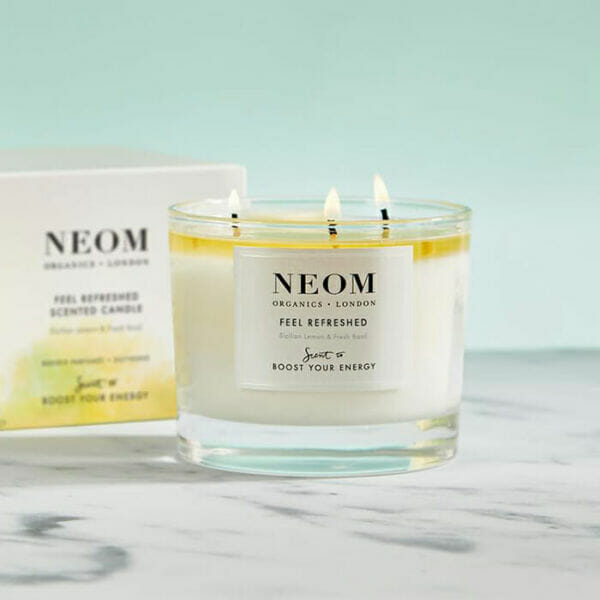 Neom Feel Refreshed Scented Candle (3 Wicks)